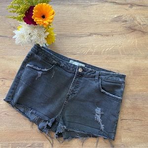 Topshop Moto muted black destroyed denim shorts SZ 32 (b7)